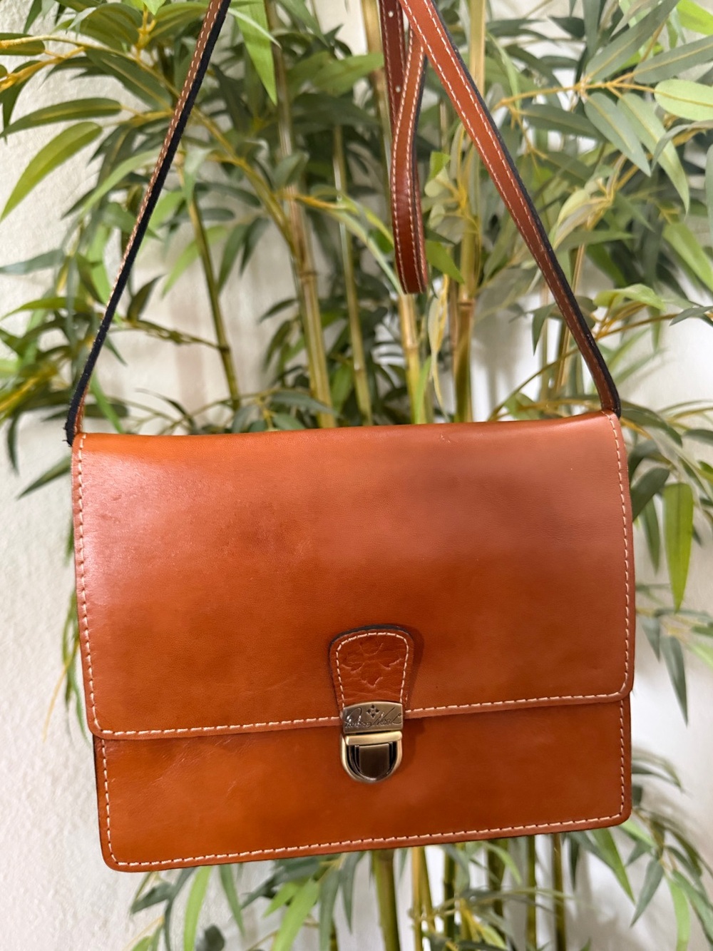 PATRICIA NASH Lanza Crossbody Purse Leather EUC